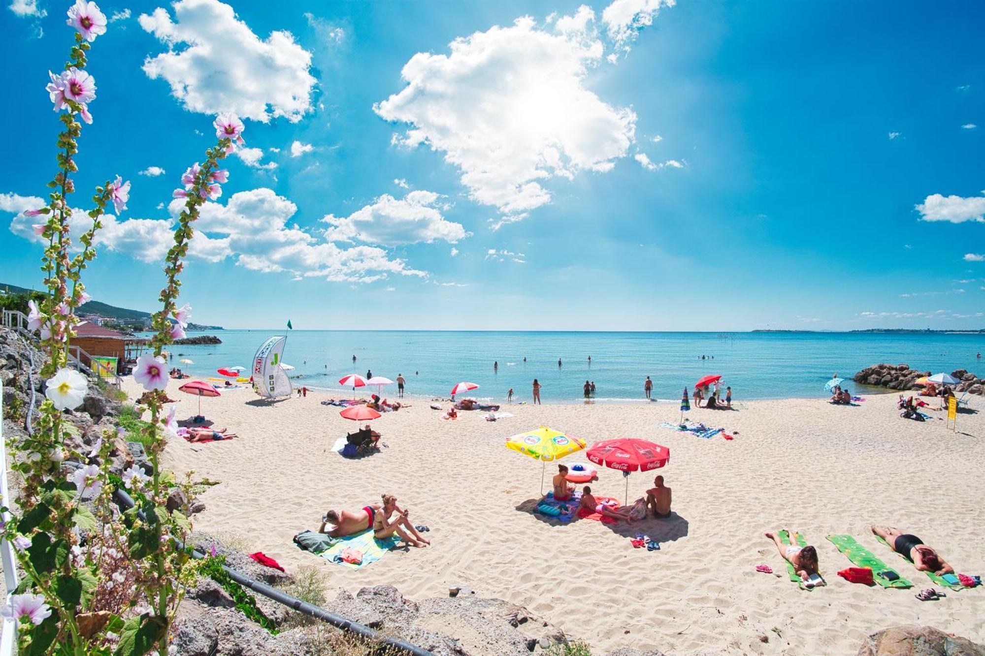 Prestige Mer D'Azur Sunny Beach Exterior photo