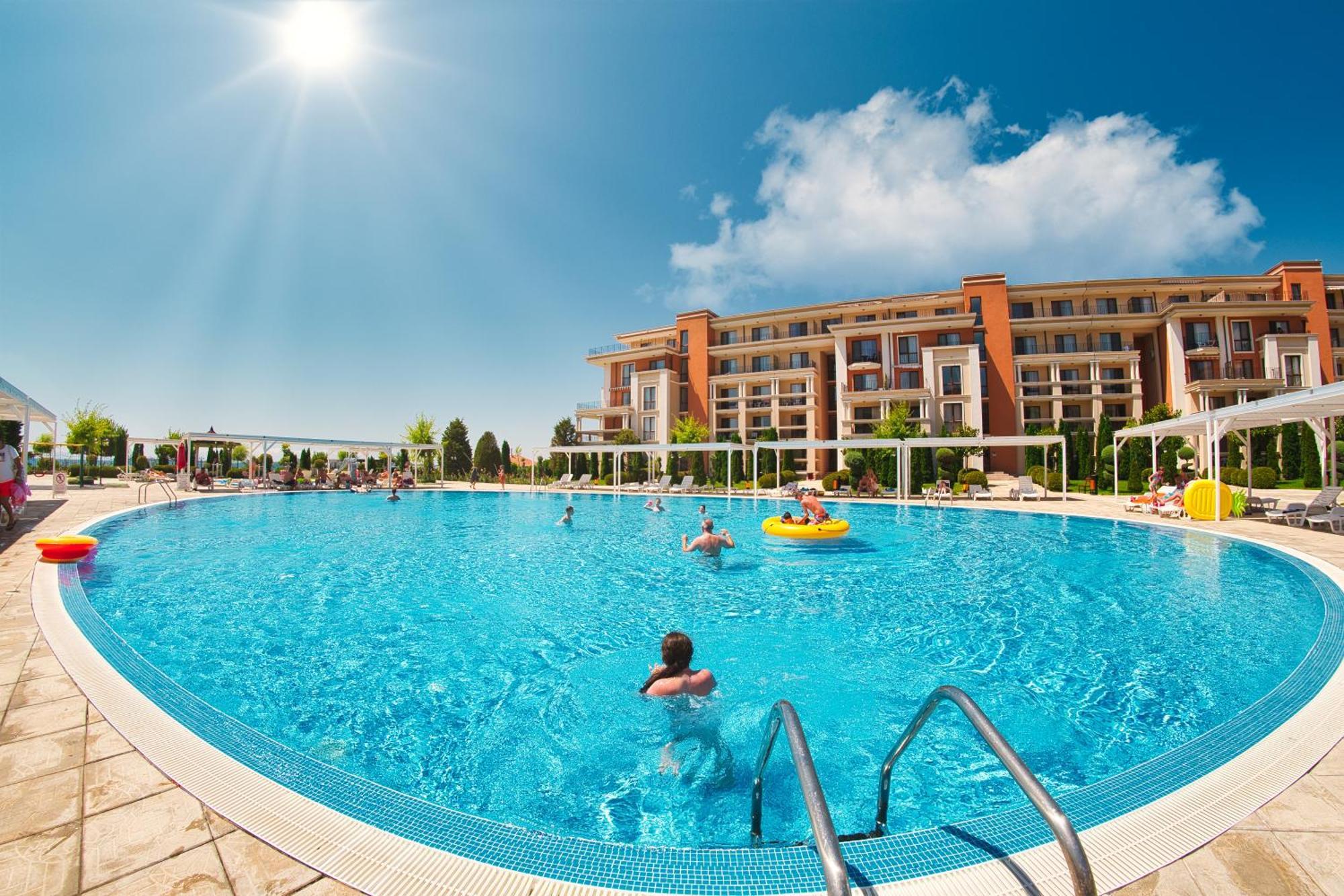 Prestige Mer D'Azur Sunny Beach Exterior photo