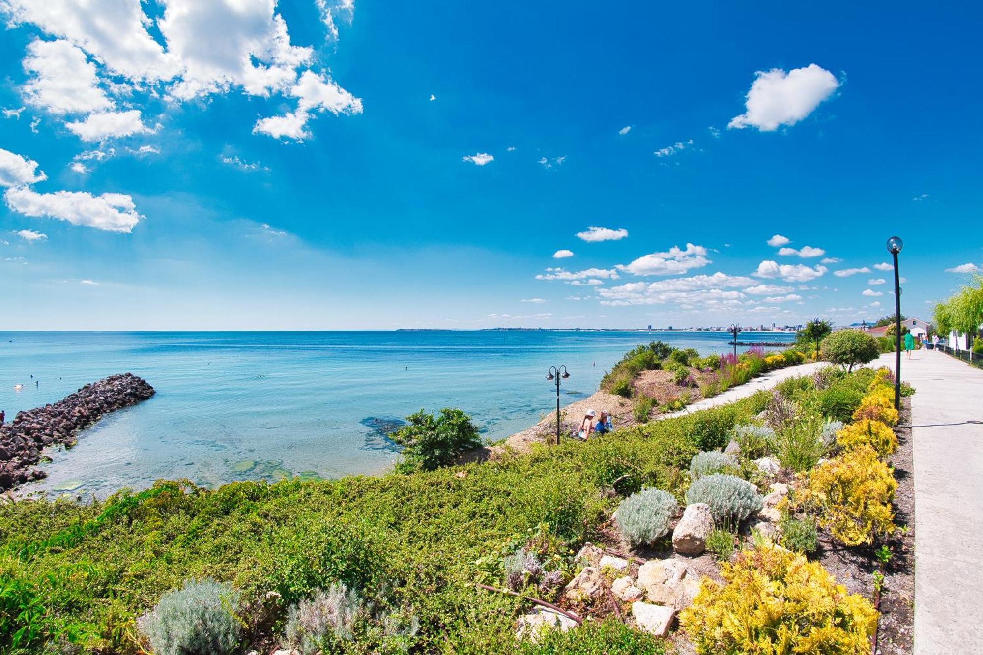Prestige Mer D'Azur Sunny Beach Exterior photo