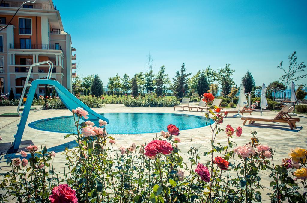 Prestige Mer D'Azur Sunny Beach Exterior photo